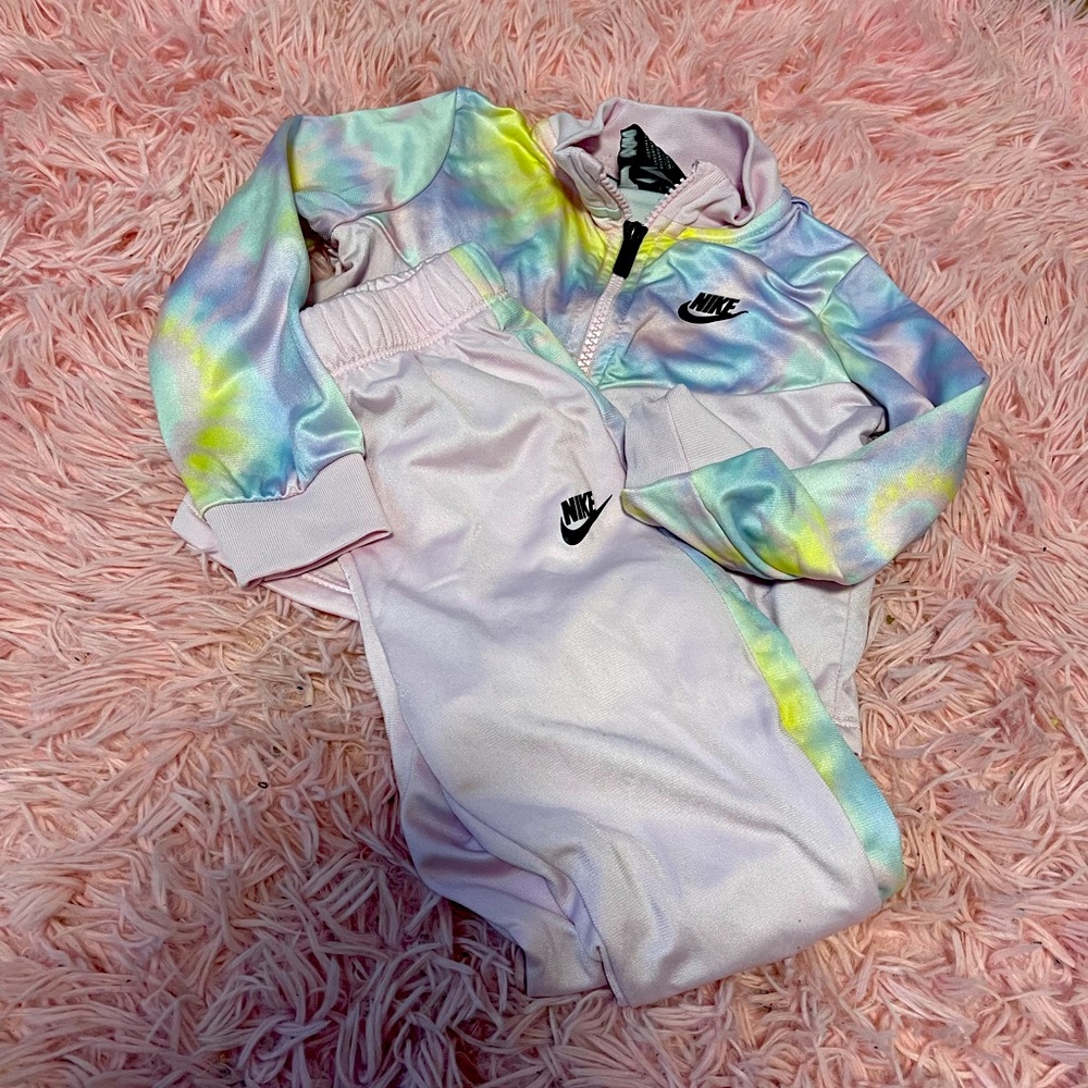 Nike track suit